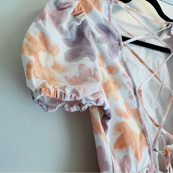 Aritzia Sunday Best Saida Dress White/Poetic Pink Watercolour Floral Print - Picture 6 of 11